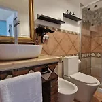 דירה Maison La Scogliera אצ'י קסטלו