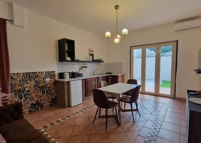 Maison La Scogliera Apartman